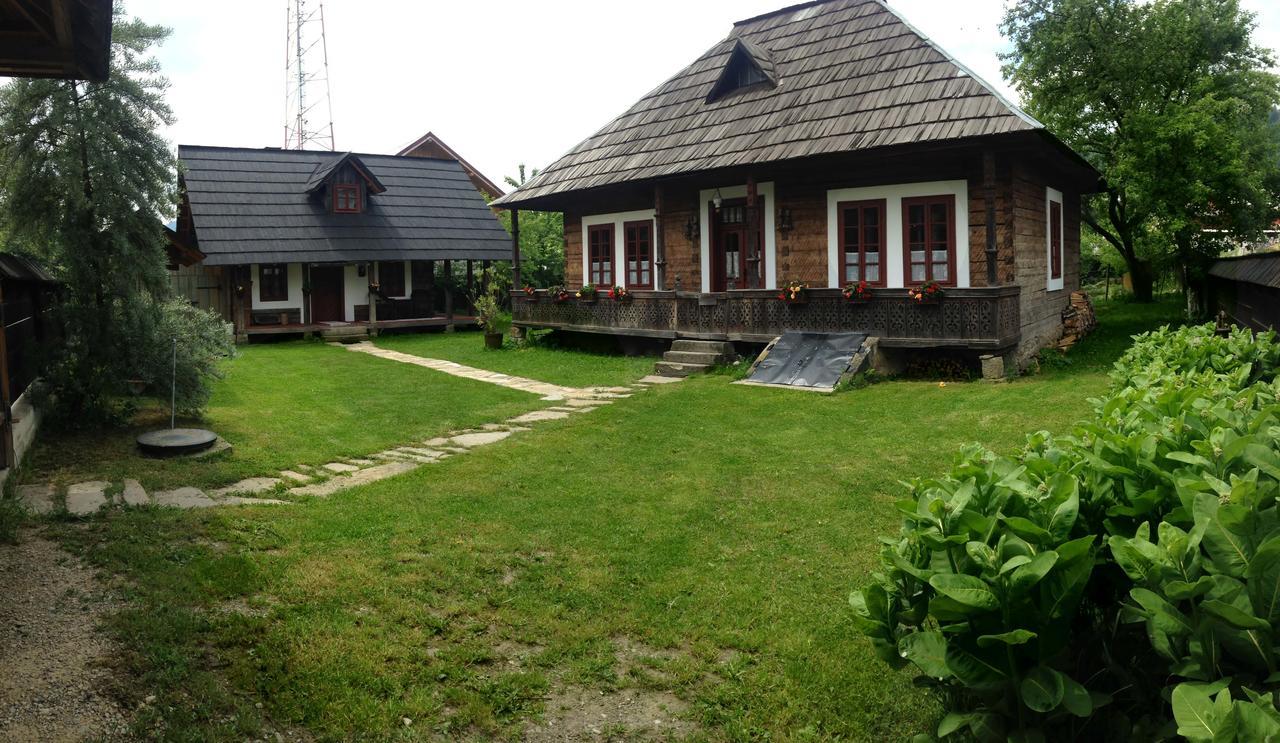 Vila Casa Bunicii Din Bucovina Vama  Exteriér fotografie